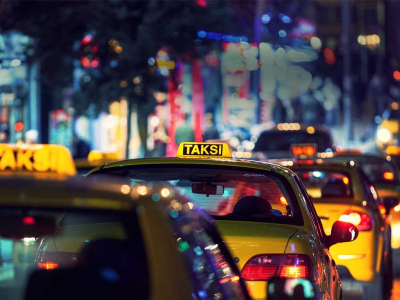 İstanbul Öyküsü; bir taksicinin günlük kazancı ne?